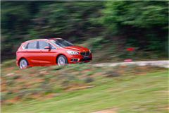 家有“二胖” BMW 2系旅行车为你不负十里春光