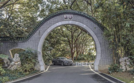 武汉恒信之宝|新BMW7系华彩定制限量版艺术展圆满落幕