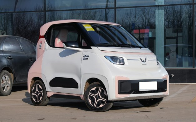 五菱NanoEV車輛全系漲價 調整后售5.28-6.28萬元
