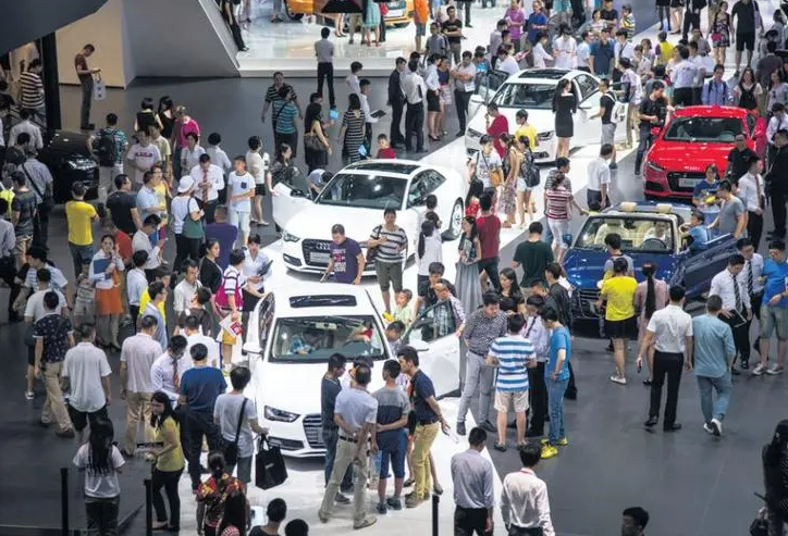 第二十三届武汉国际车展会—“驰智以恒 驾赢未来”
